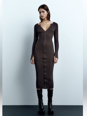 Zara Brown Ribbed V‑Neck Long Sleeve Midi Dress S